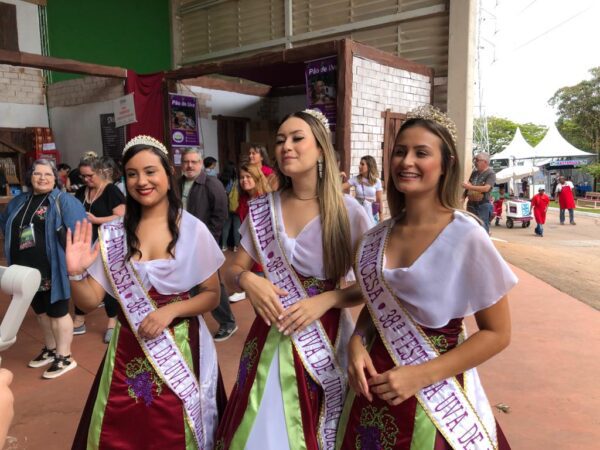 Rainha e princesas da Festa da Uva Jundiaí 2023