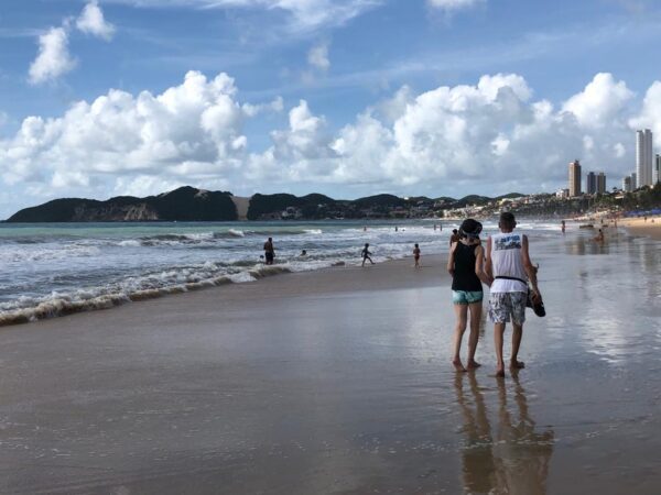 Melhores passeios em Natal: praia de Ponta Negra