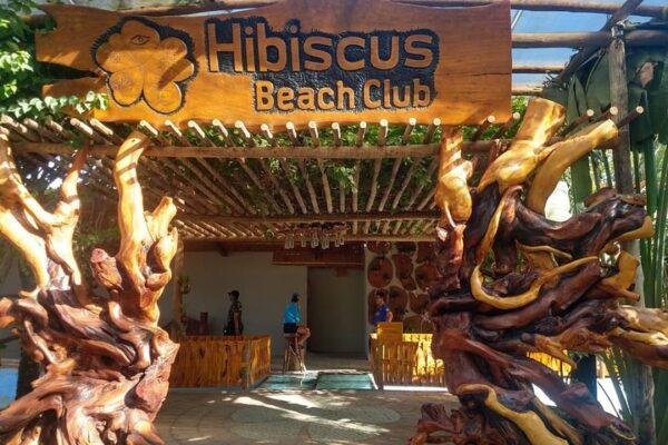Praia de Ipioca: Hibiscus Beach Club