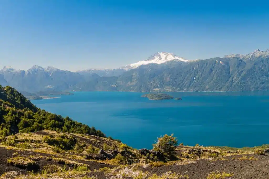 Lagos Andinos -Lago de Todos Los Santos